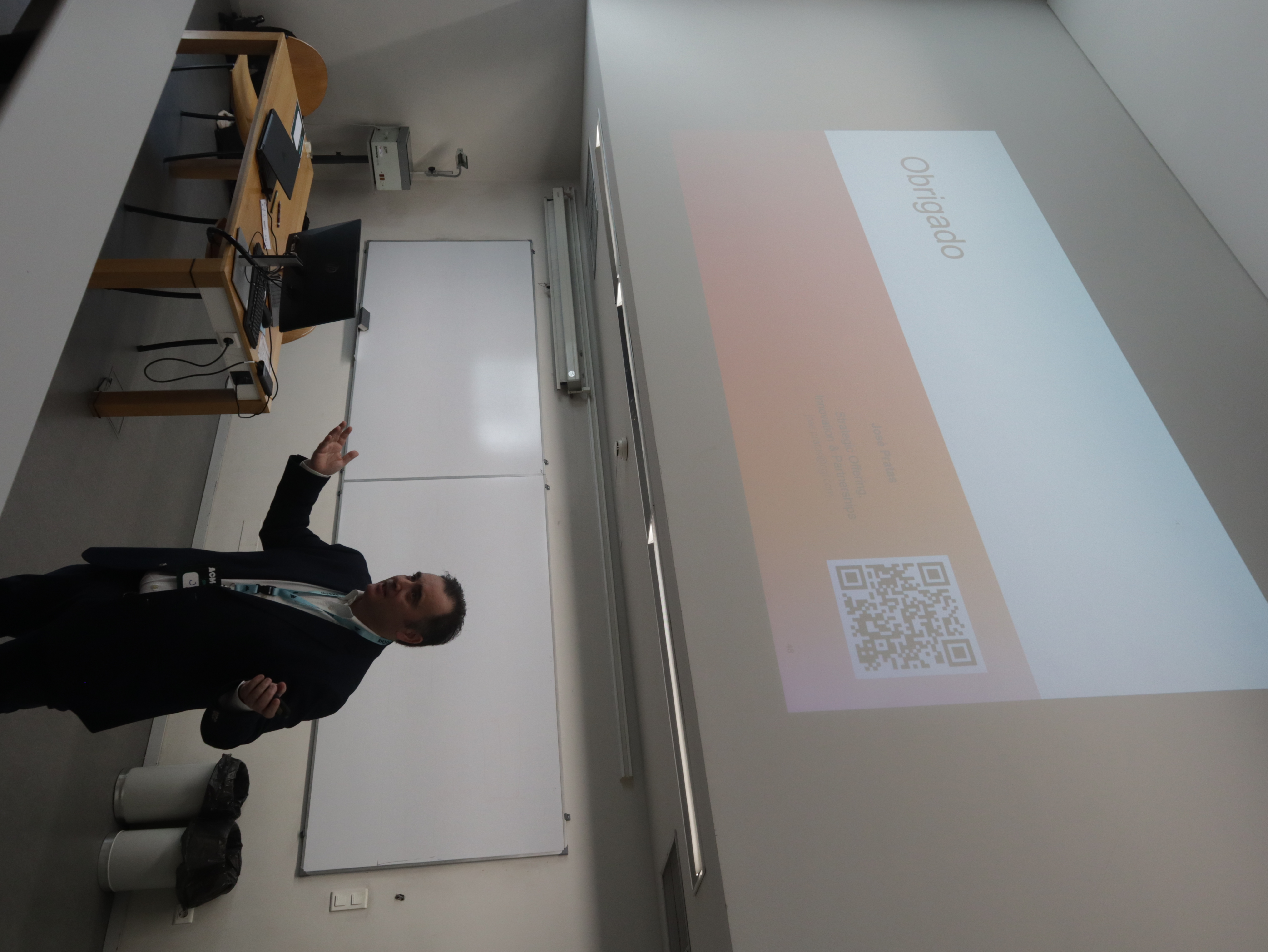 Sr. José Pratas representing CGI in ACM xSTF CTF Competition