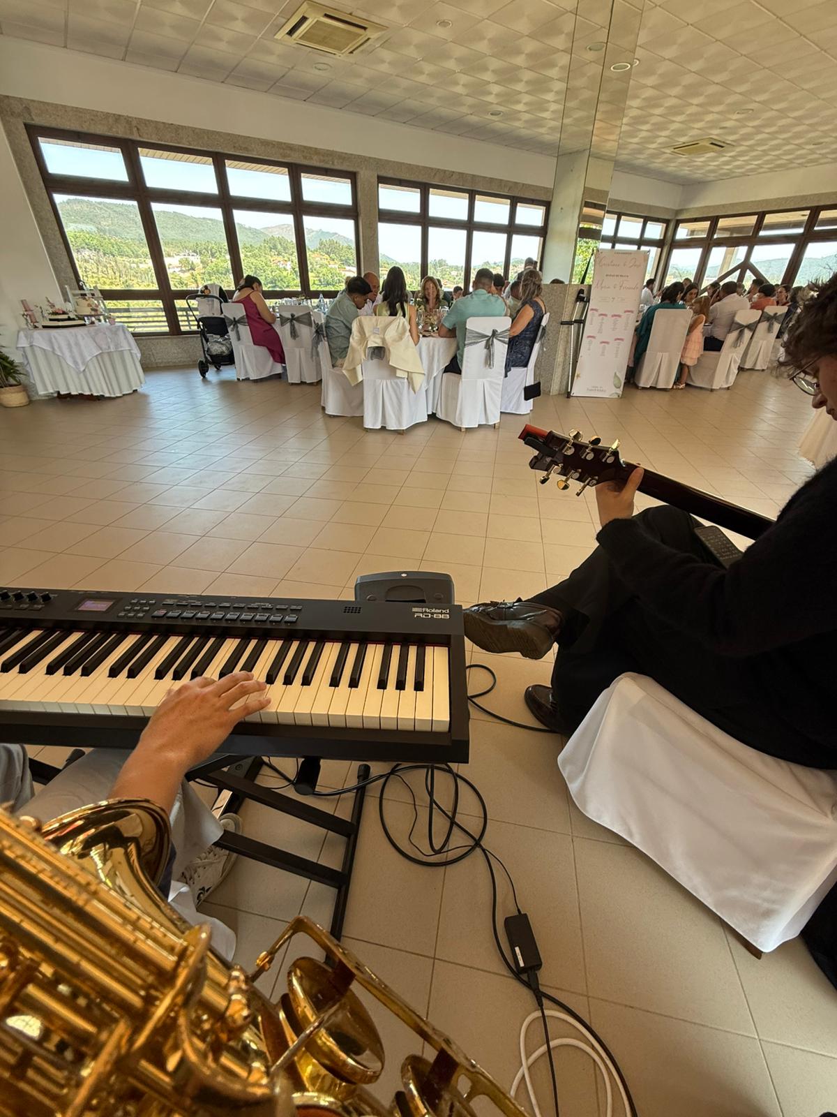 Weddings & Events: Professional Pianist
